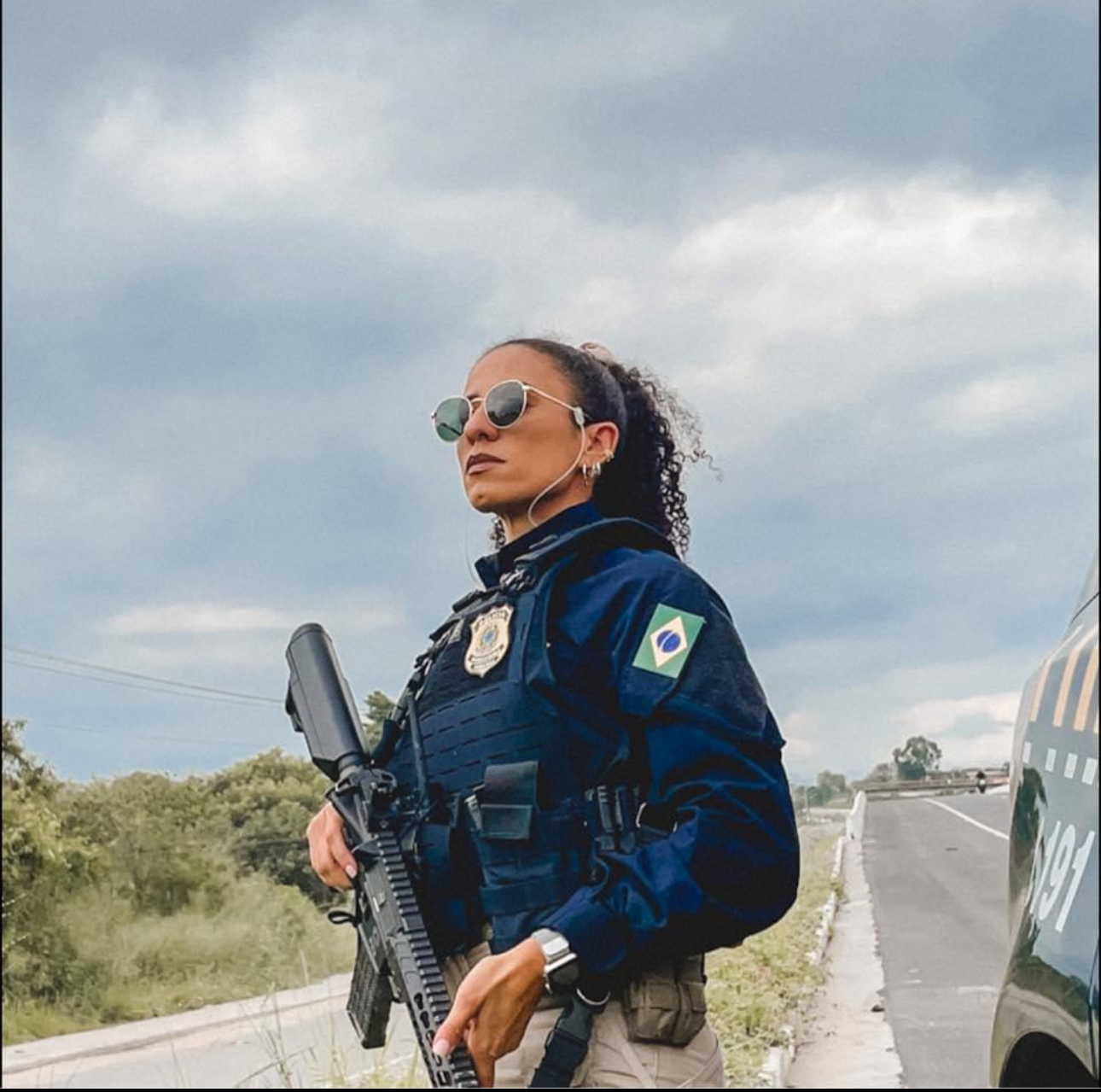 Adriana Karkow em operação na PRF